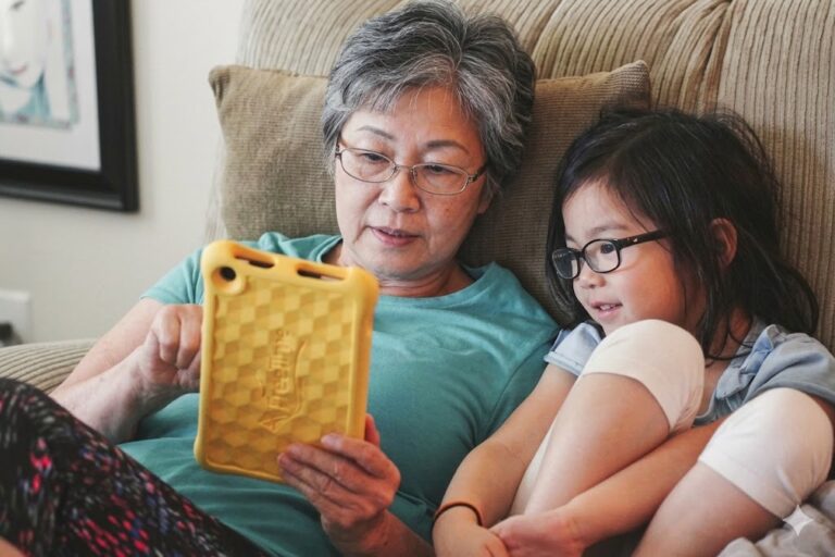 認知症とデジタル資産管理：家族が今すぐすべき対策