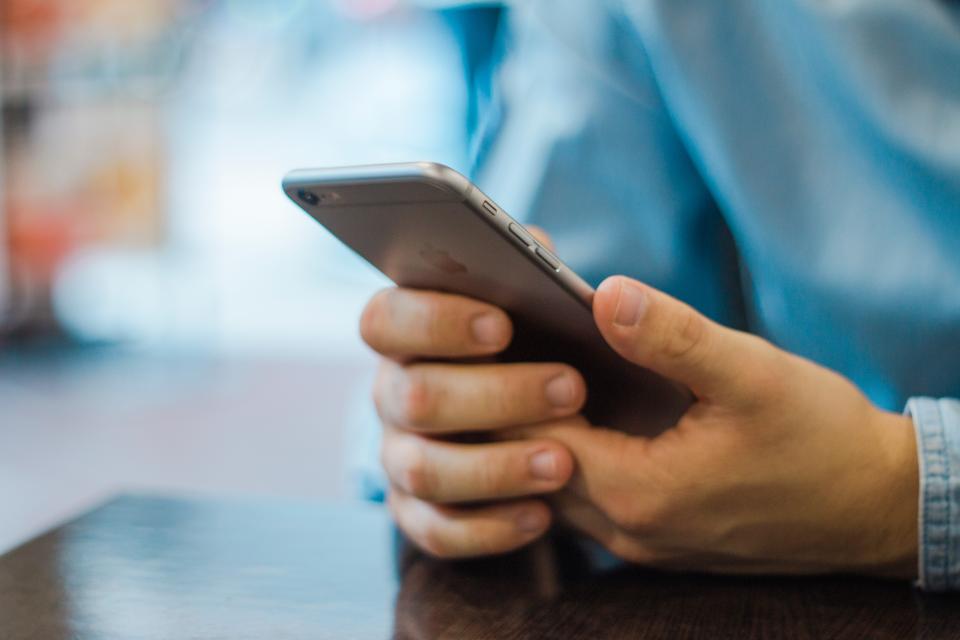 【ニュース】itowa「メモリーノート」7月に生前登録機能を公開──生前の記録が逝去後に家族へ自動で引き継がれる、AI搭載の追悼プラットフォーム